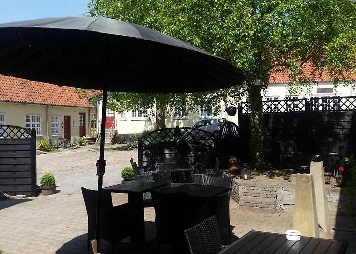 Hotel Ole Lunds Gaard 2*